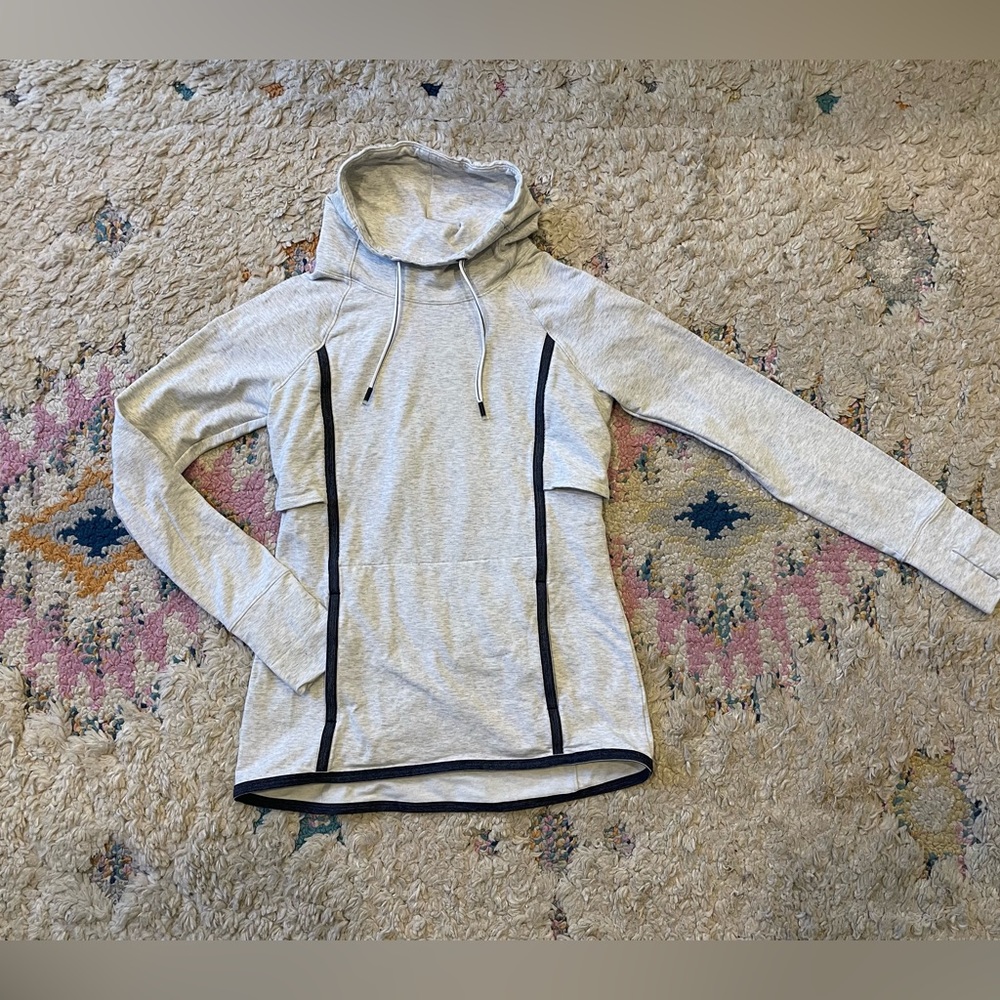 Athleta running sweater size xs